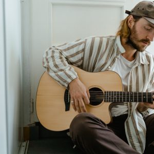 Acoustic guitar courses